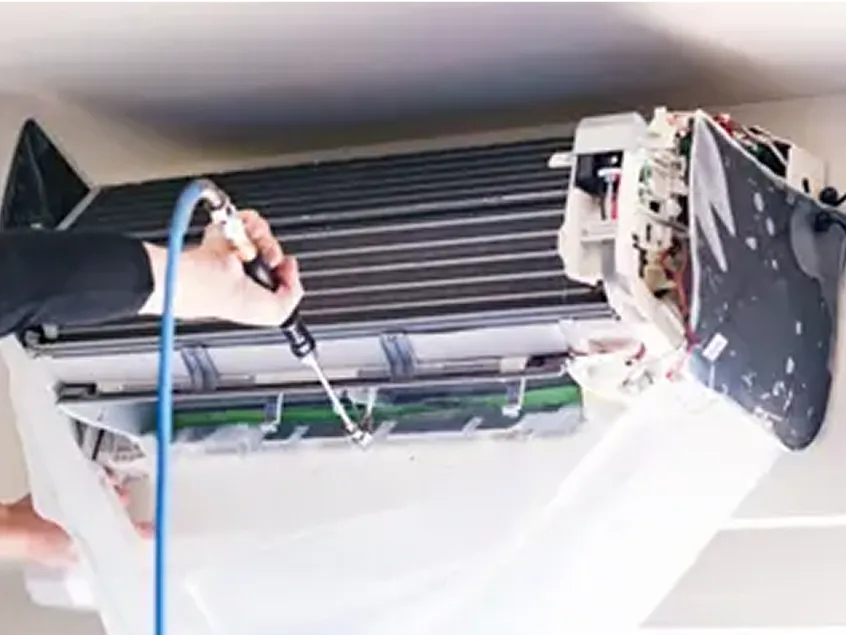 細かなパーツまで分解清掃