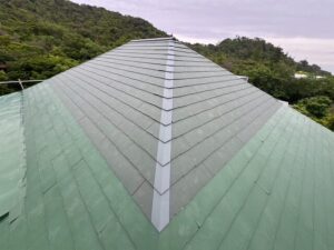 【芦屋市】屋根改修工事で屋根の傷みを整え、雨漏りリスクを低減